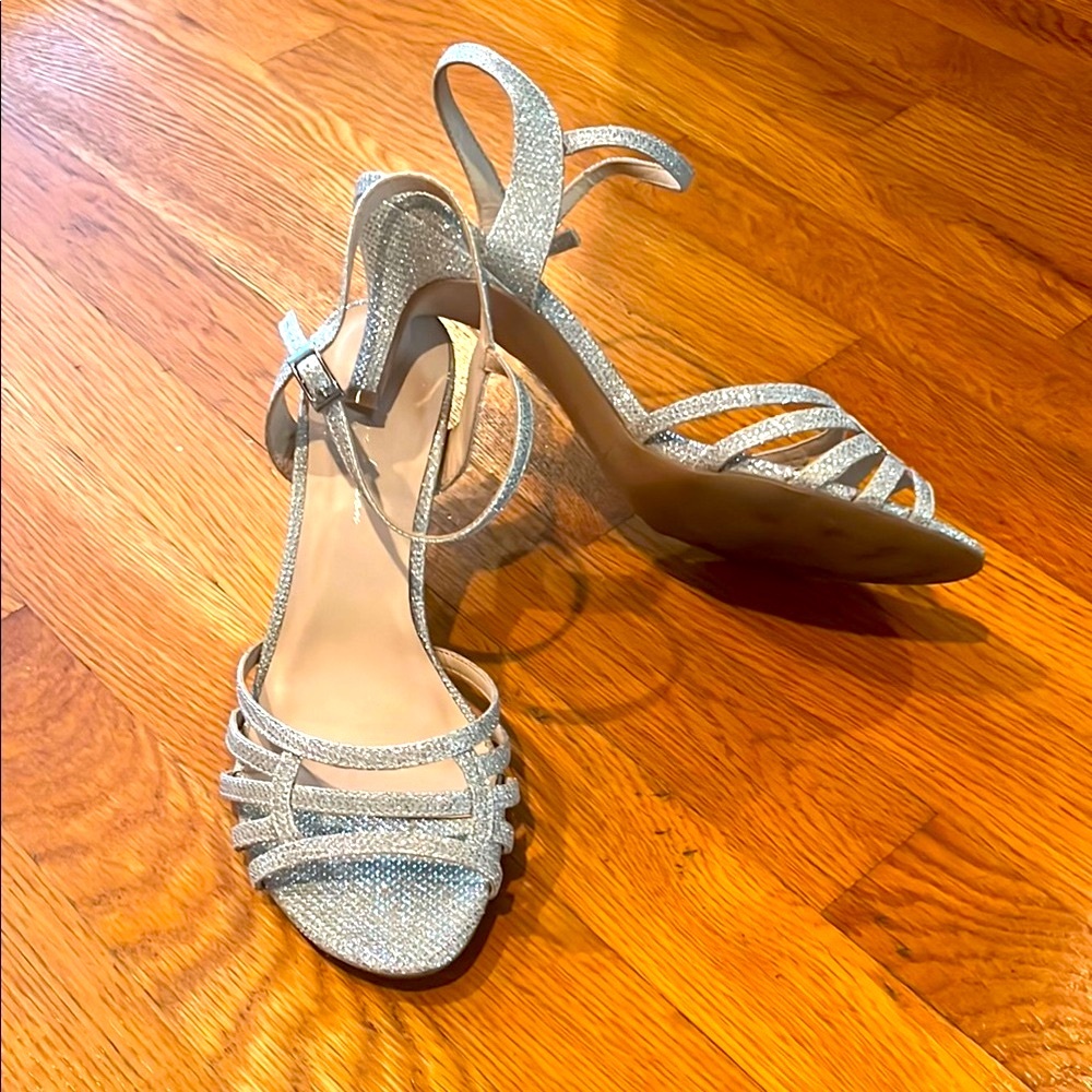 Sparkling Party Shoes 🪩🩶🎉